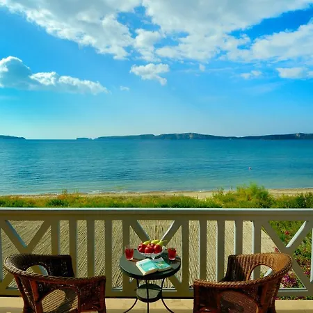 Ioli's Villa *
