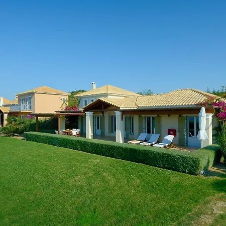 Villa Ioli's *
